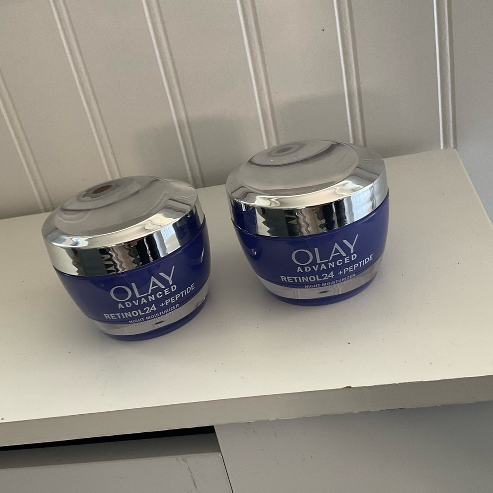 Olay retinol night moisturizer